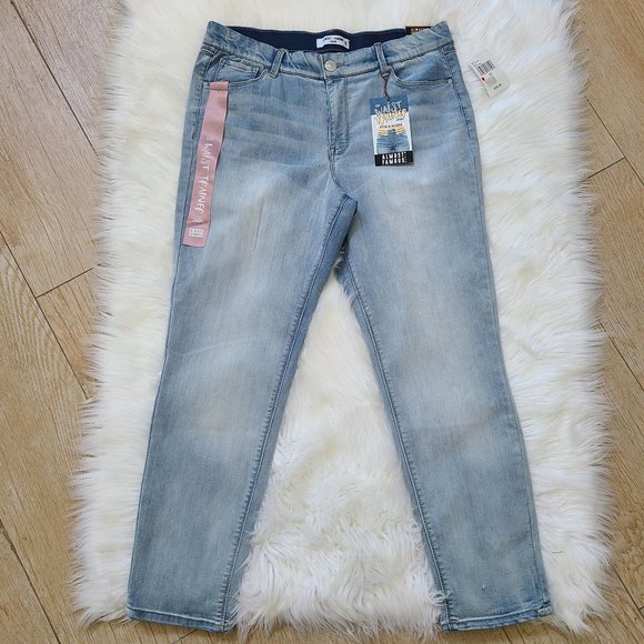 Almost Famous  Stretch leggings Jeans - Light Blue Wash,SZ 19 💥 - Picture 2 of 8